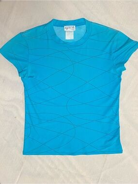 Agnes B. Turquoise Short Sleeve Tee with Curved Line Print